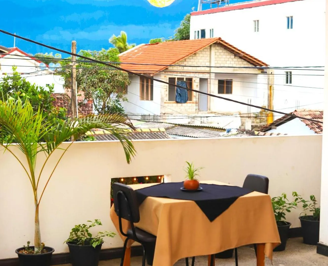Hotel Royal Hub Kudapaduwa 0*,